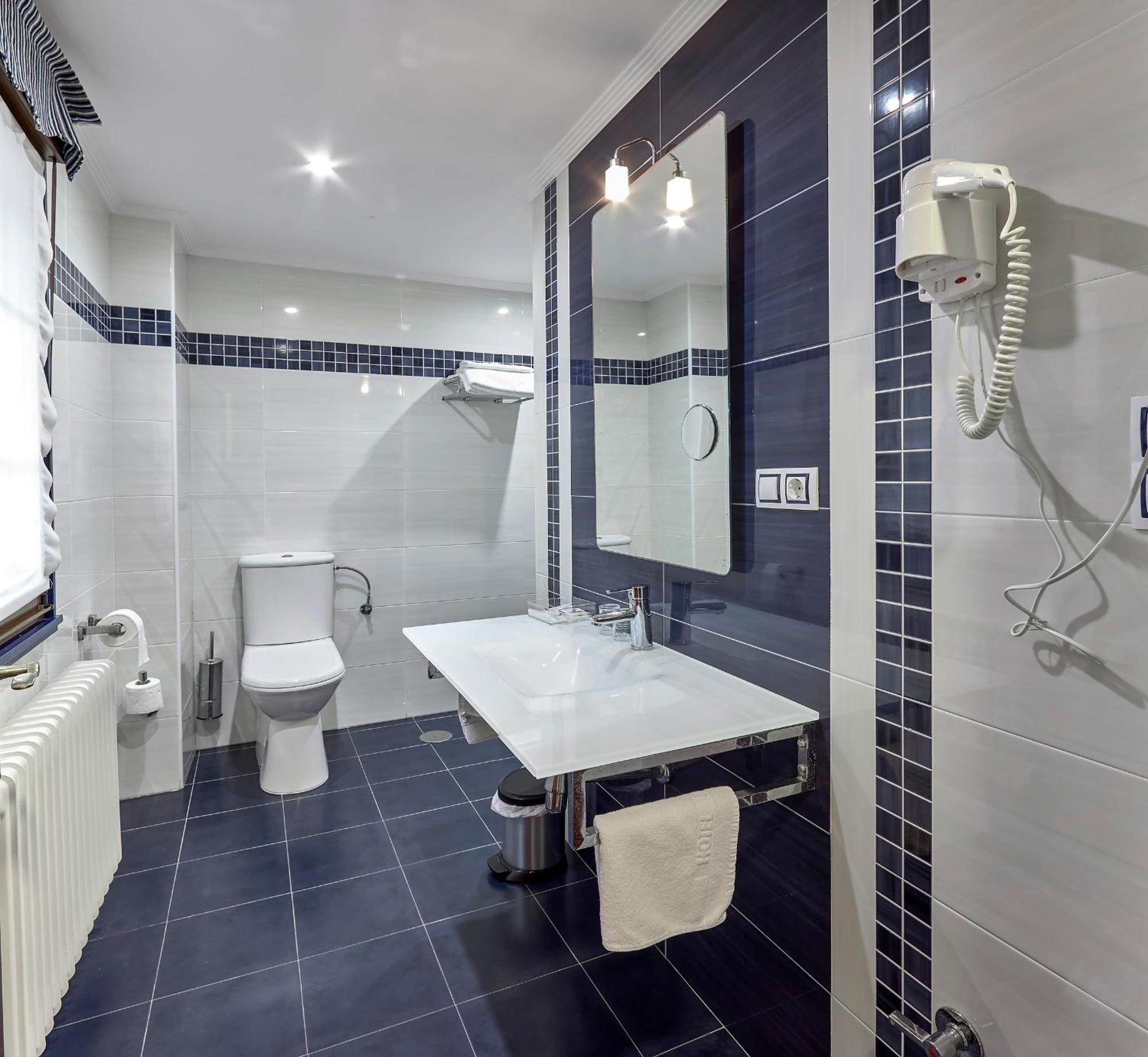 Hotel Rico Luarca Luaran gambar